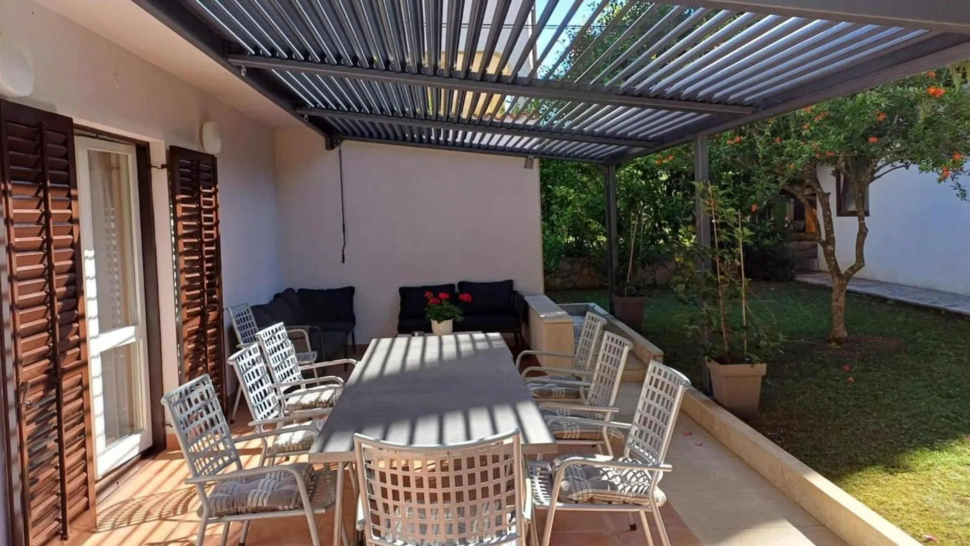 Sunny Street Holiday Home - Apartment Alba Ρόβινι 0*,  Κροατία